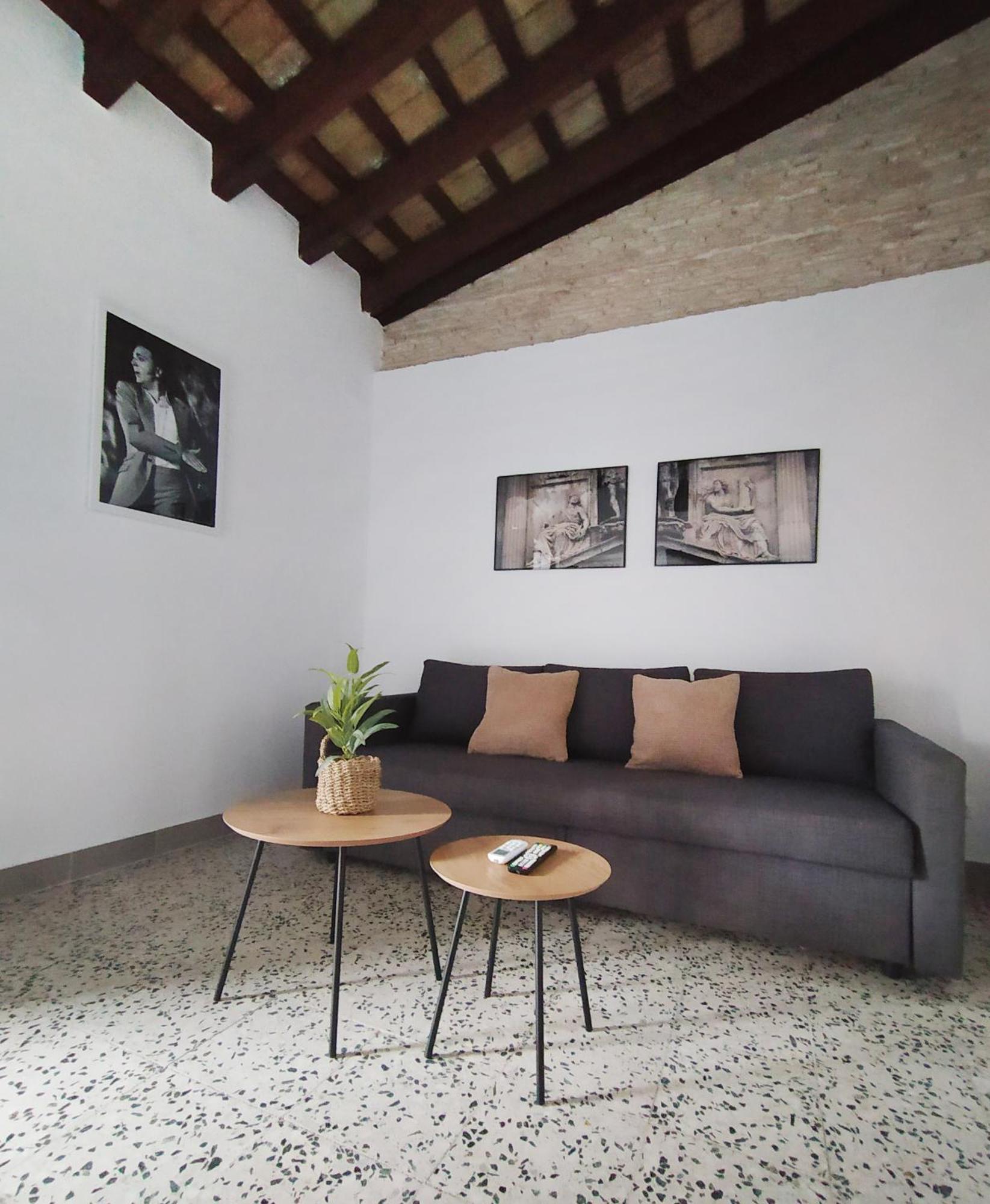 Casa Vicario